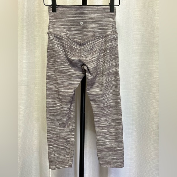 Lululemon Align Crop *21"
Mini Space Dye Herringbone Jacquard pants | size 4 - Picture 4 of 9